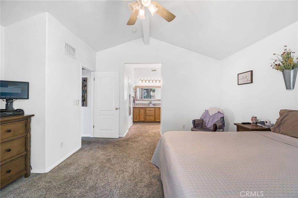 2200 Hanson Avenue, Clovis, CA 93611