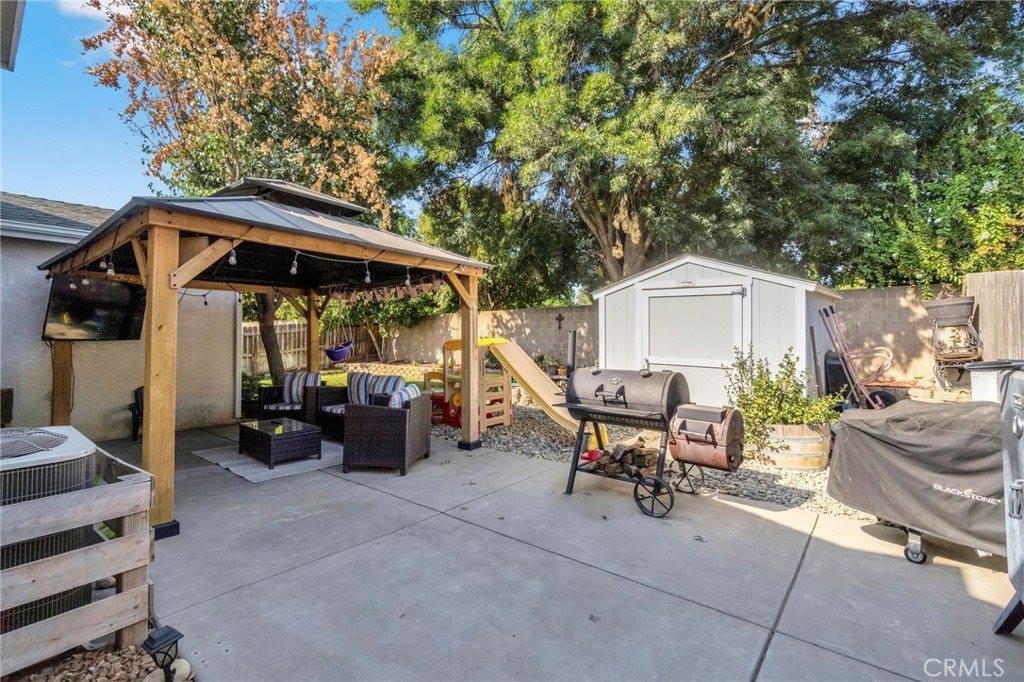 2200 Hanson Avenue, Clovis, CA 93611