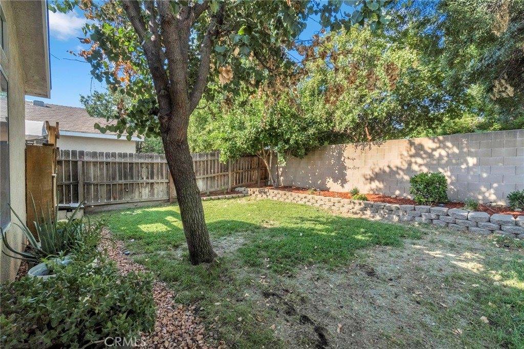 2200 Hanson Avenue, Clovis, CA 93611