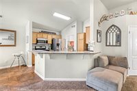 2200 Hanson Avenue, Clovis, CA 93611