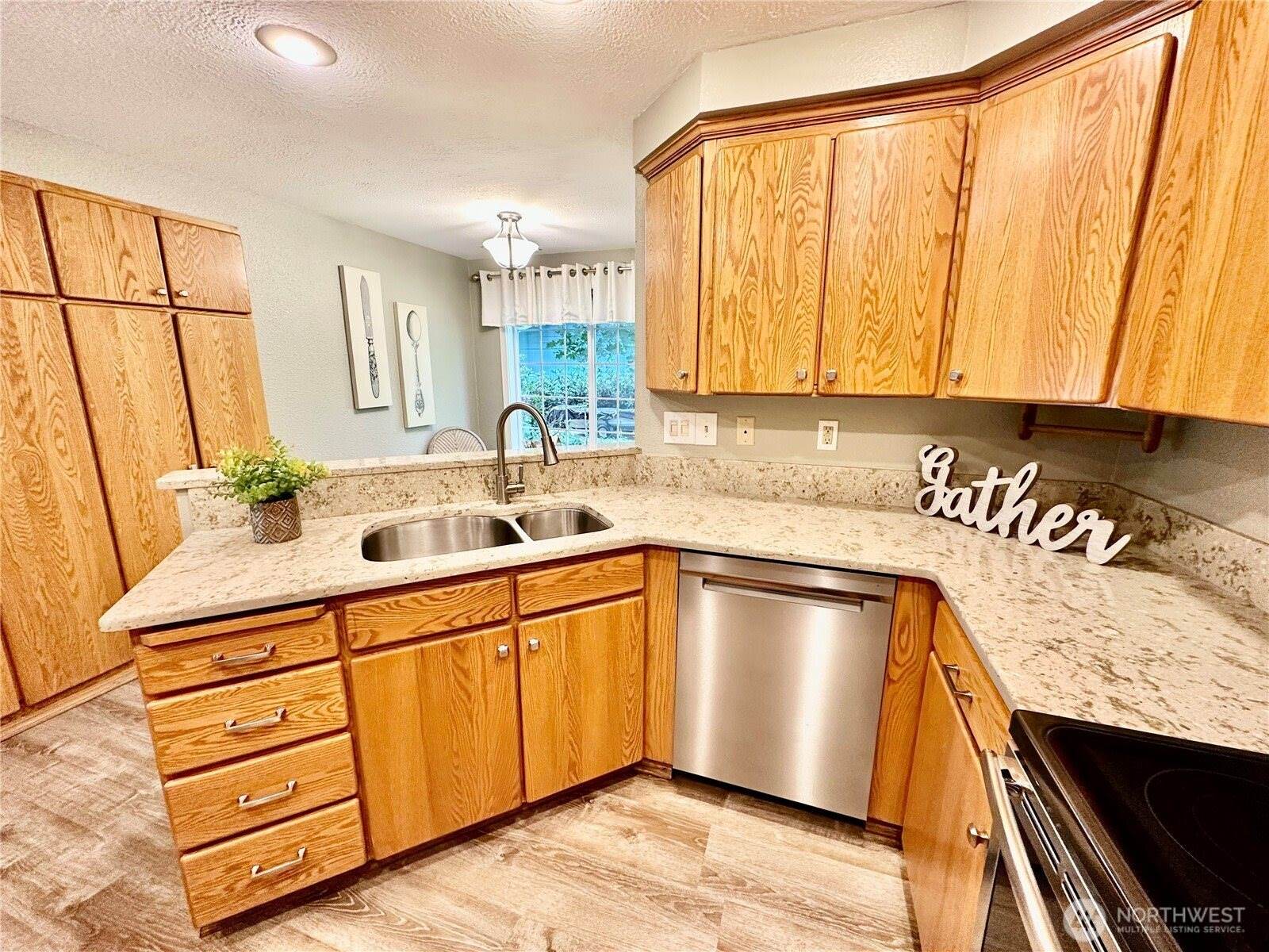 4223 60th Avenue SW, Olympia, WA 98512