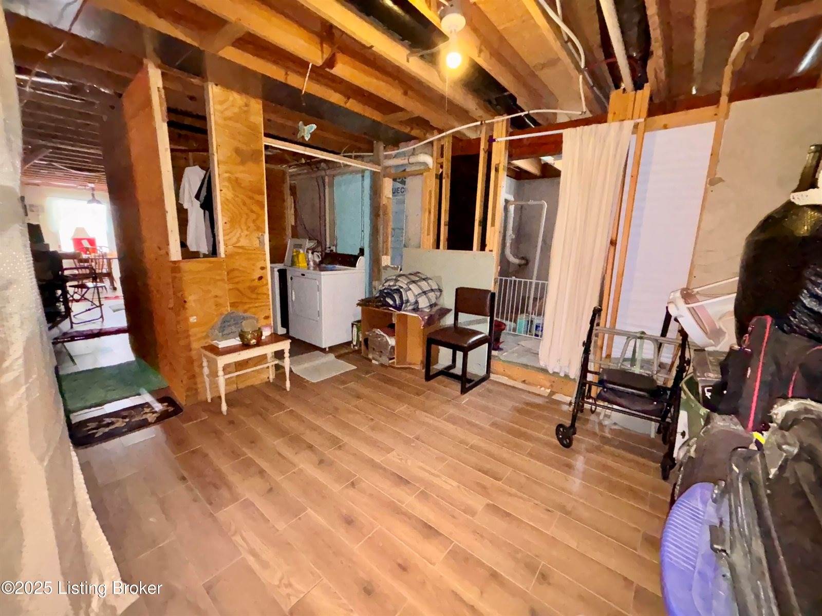 819 Bullitt Hill Rd, Pleasureville, KY 40057