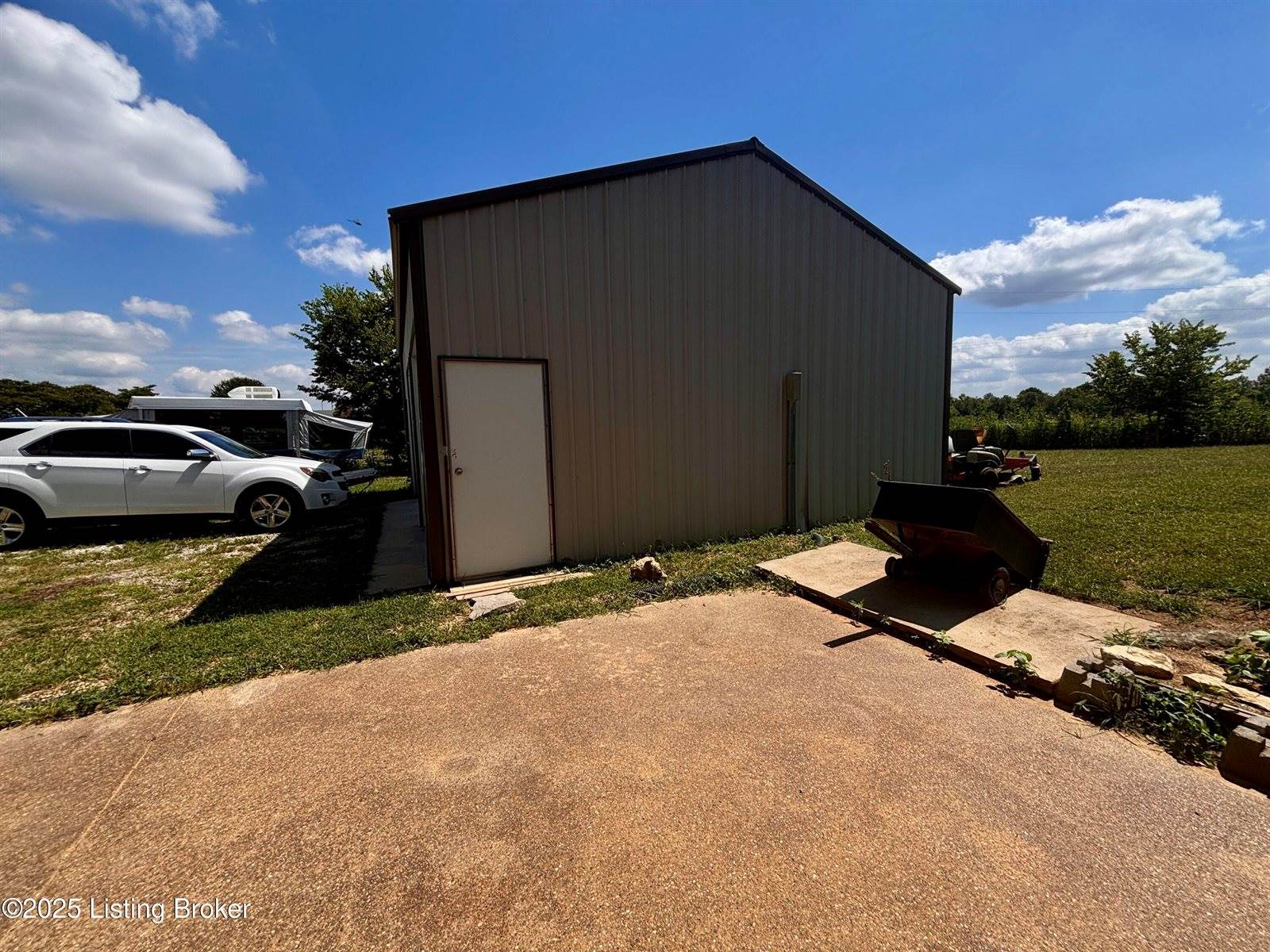 819 Bullitt Hill Rd, Pleasureville, KY 40057