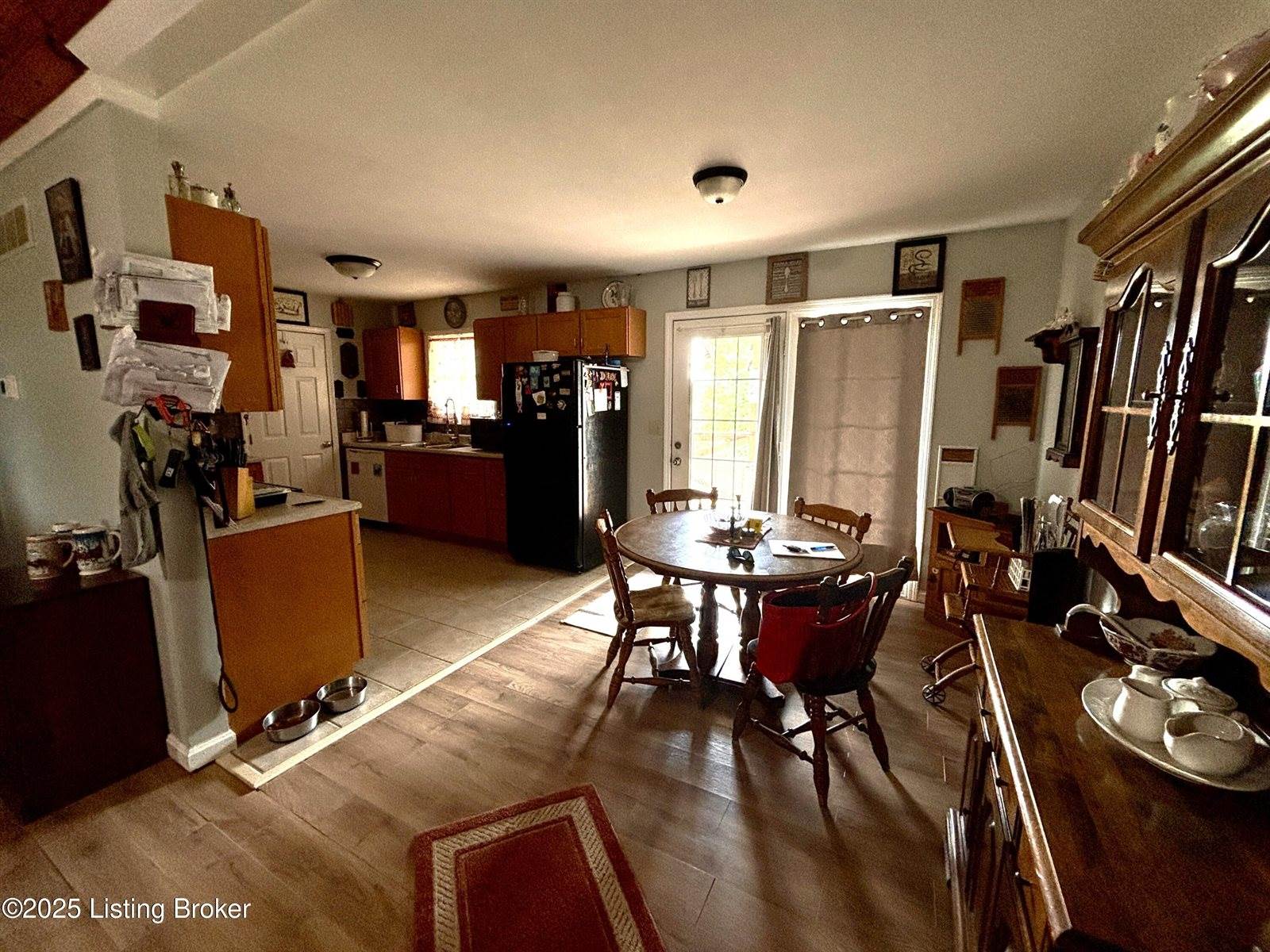 819 Bullitt Hill Rd, Pleasureville, KY 40057