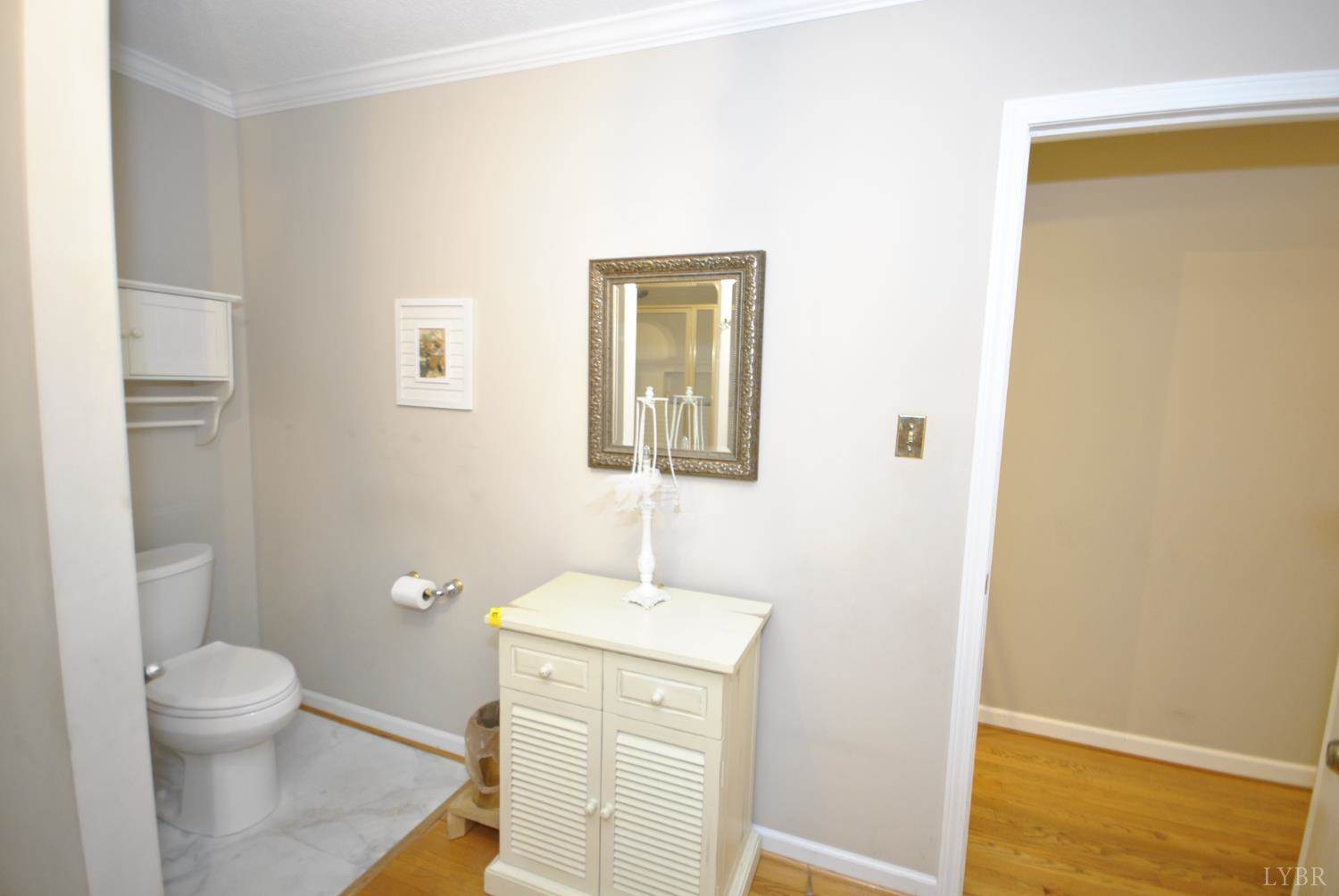 507 Briar Cliff Circle, Lynchburg, VA 24502