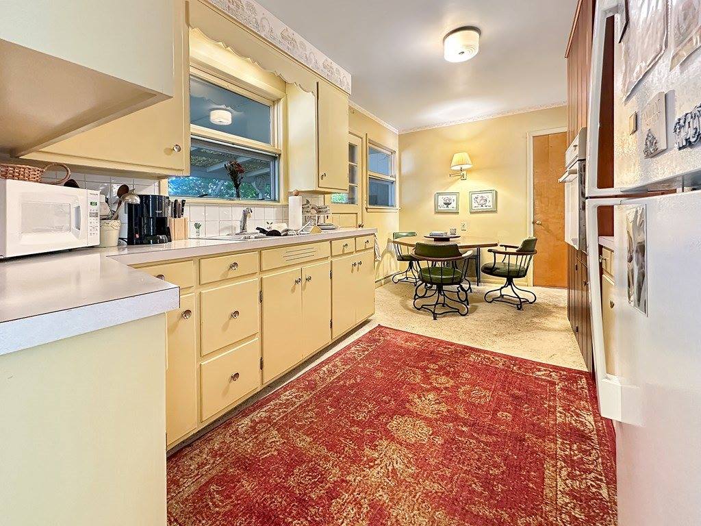 224 Freer Court, Ashland, OH 44805