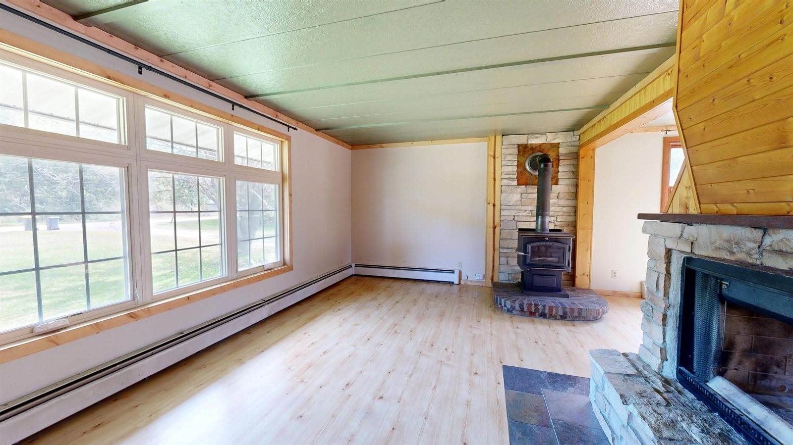 242 2nd St, Bell Center, WI 54631