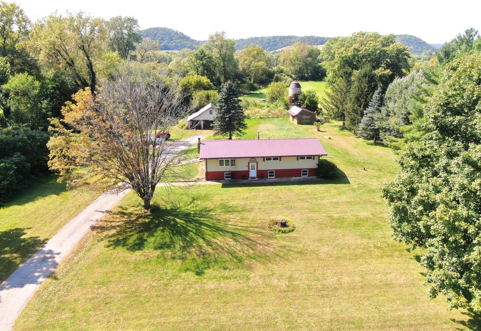 242 2nd St, Bell Center, WI 54631