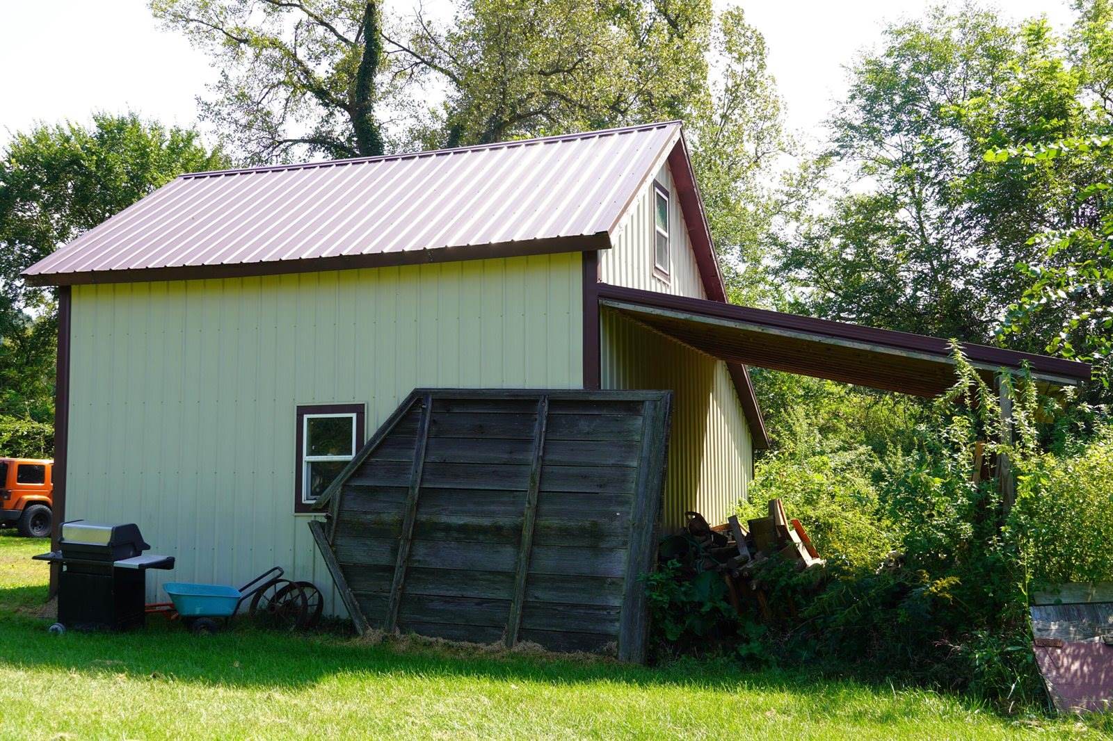 242 2nd St, Bell Center, WI 54631