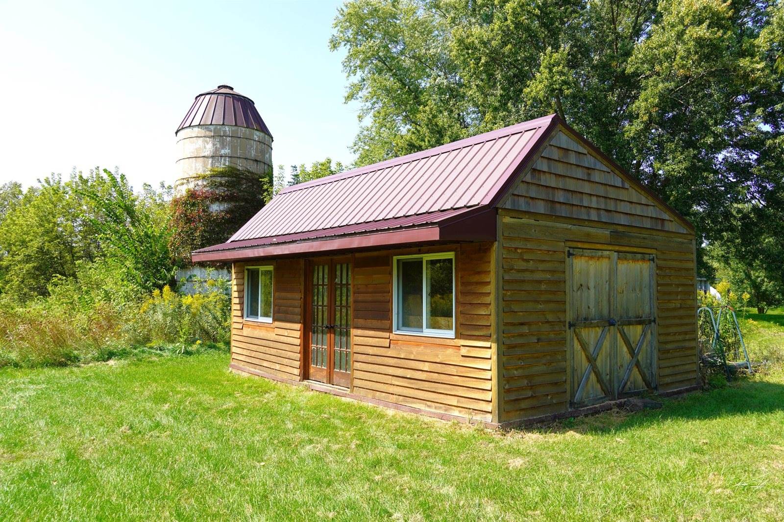 242 2nd St, Bell Center, WI 54631