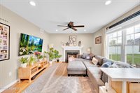 16 East Shenendoah Road, Howell, NJ 07731