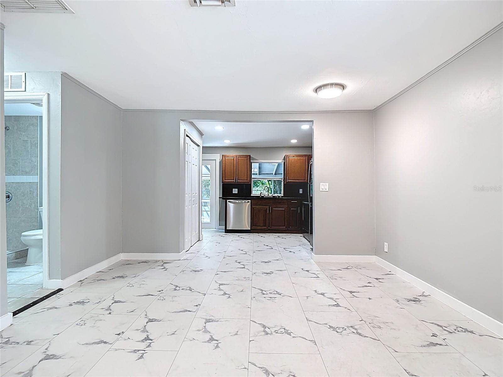 262 Palmacea Road, Fort Myers, FL 33905