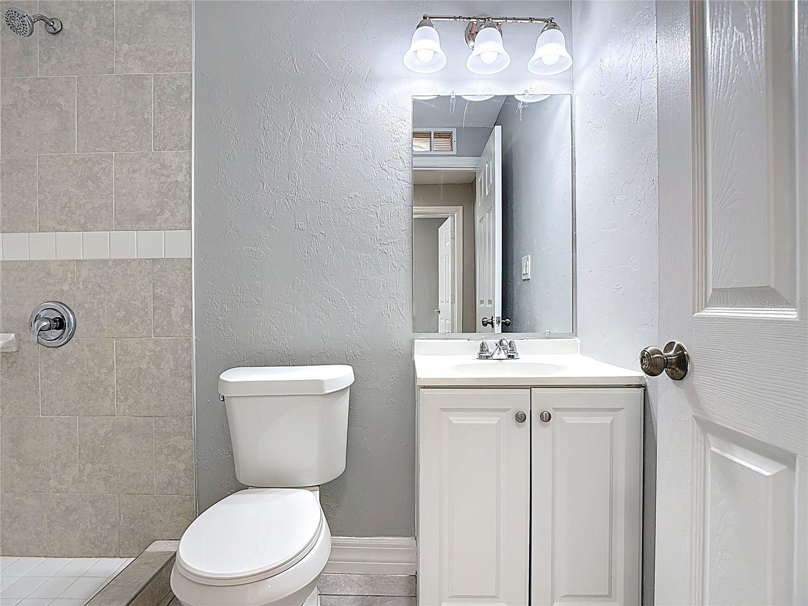 262 Palmacea Road, Fort Myers, FL 33905