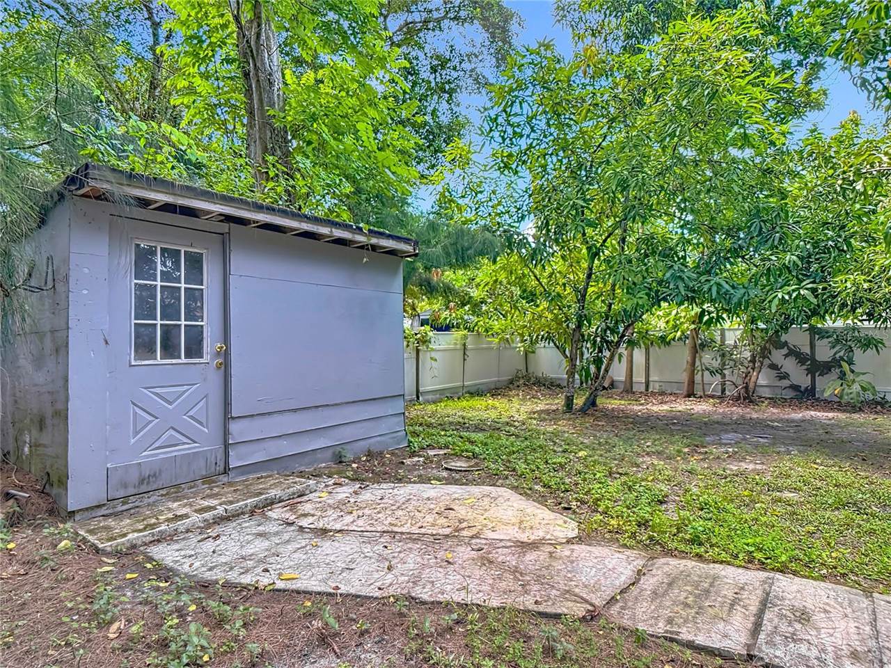 262 Palmacea Road, Fort Myers, FL 33905