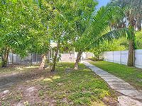 262 Palmacea Road, Fort Myers, FL 33905
