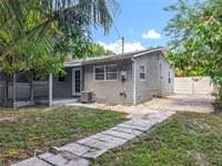 262 Palmacea Road, Fort Myers, FL 33905