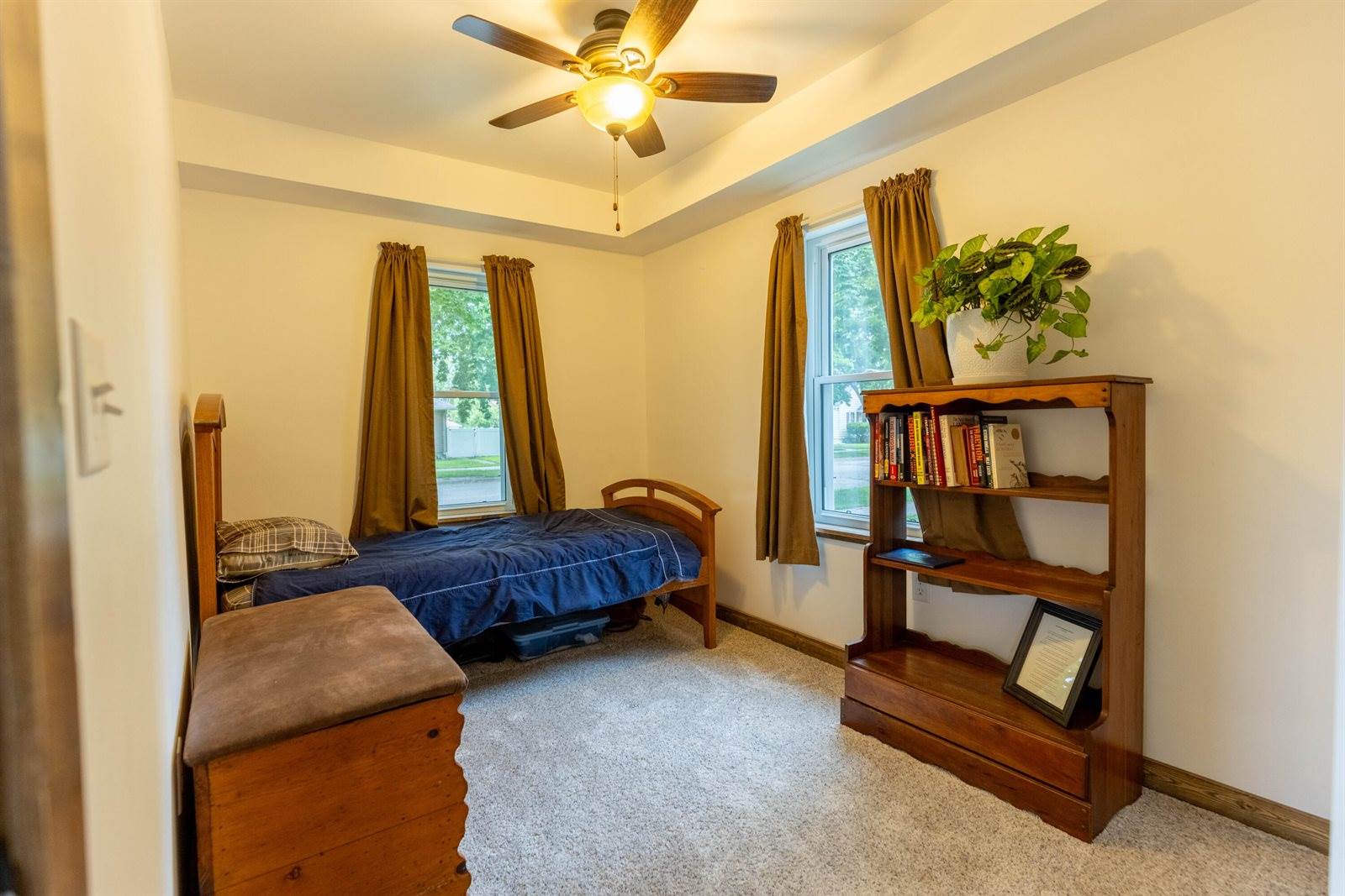 2302 Wood St, La Crosse, WI 54603