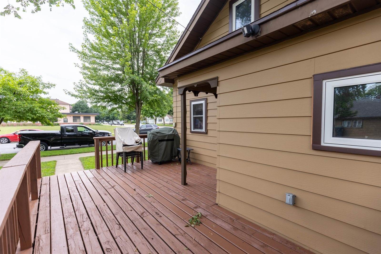 2302 Wood St, La Crosse, WI 54603