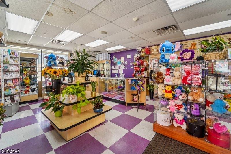 343 Monroe St, Passaic City, NJ 07055