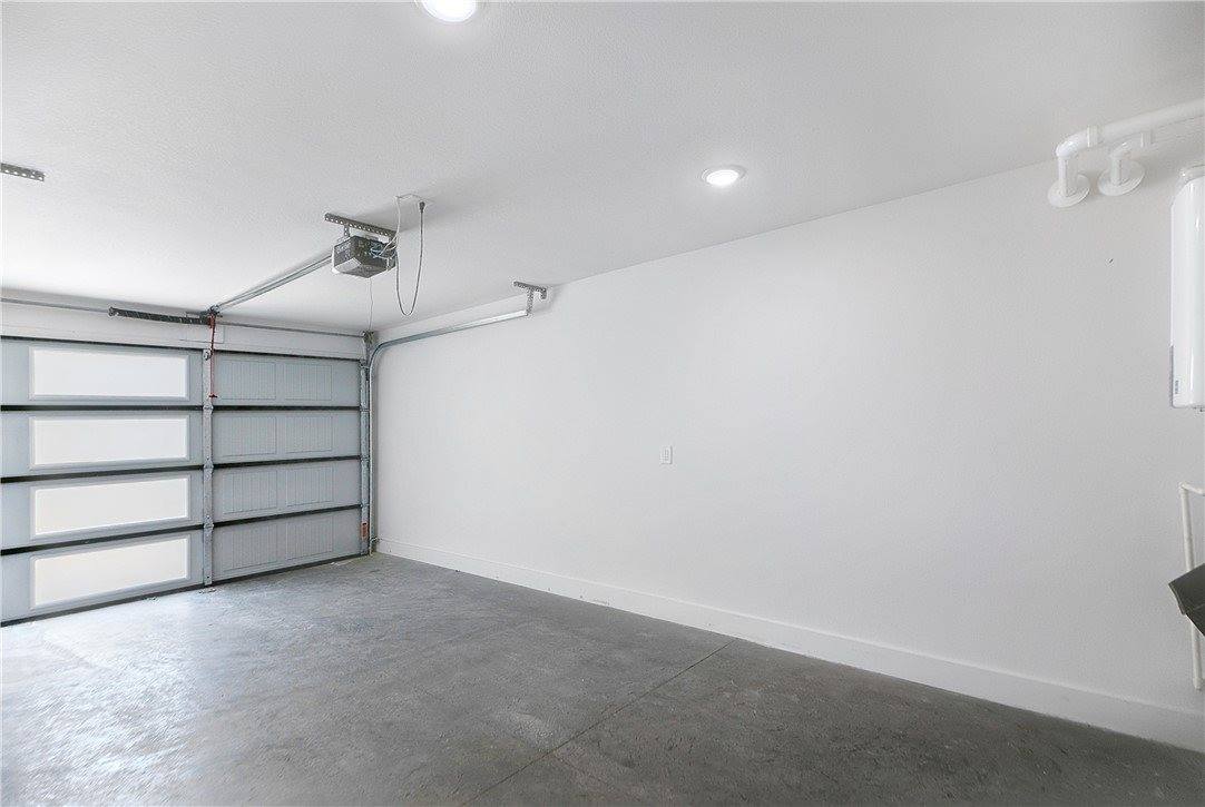 1102 Lockheed Street, Bentonville, AR 72712