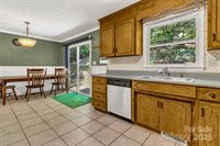 560 Hunters Ridge Drive, Mills River, NC 28759