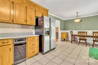 560 Hunters Ridge Drive, Mills River, NC 28759