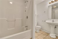 560 Hunters Ridge Drive, Mills River, NC 28759