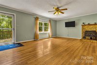 560 Hunters Ridge Drive, Mills River, NC 28759