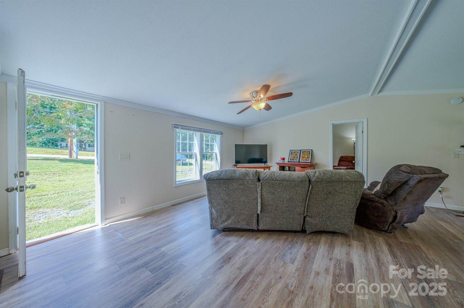 1523 Stacy Hill Road, Marion, NC 28752