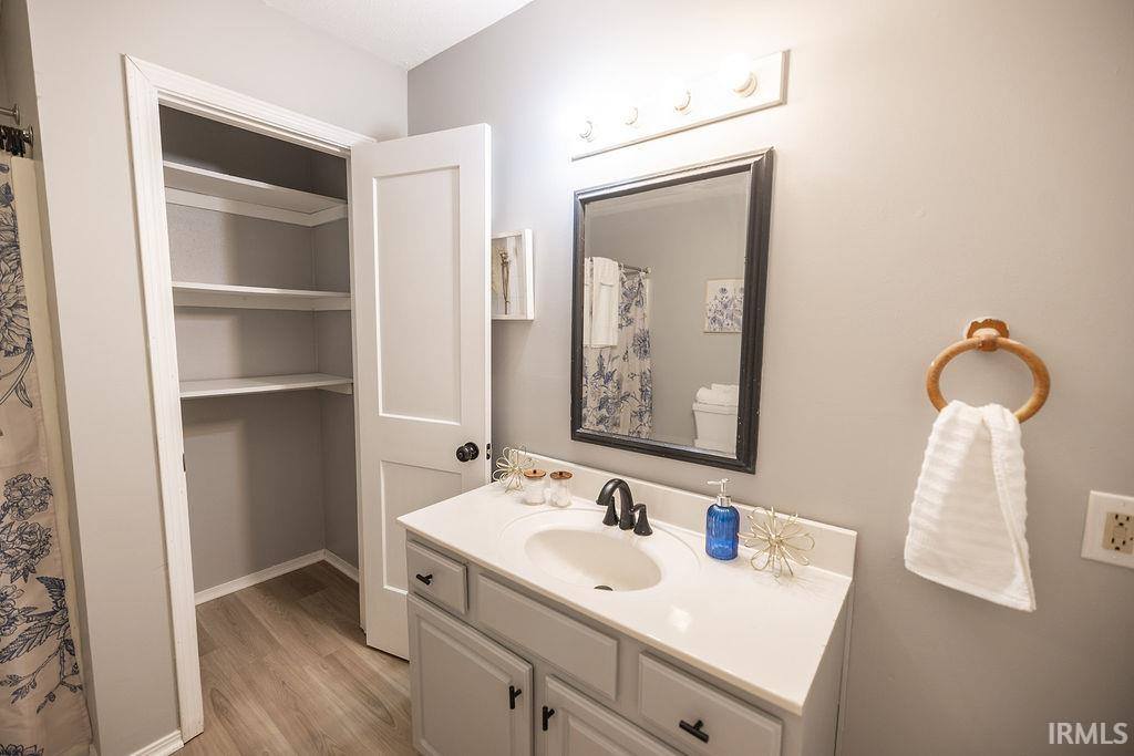 813 N Leland Avenue, Muncie, IN 47303