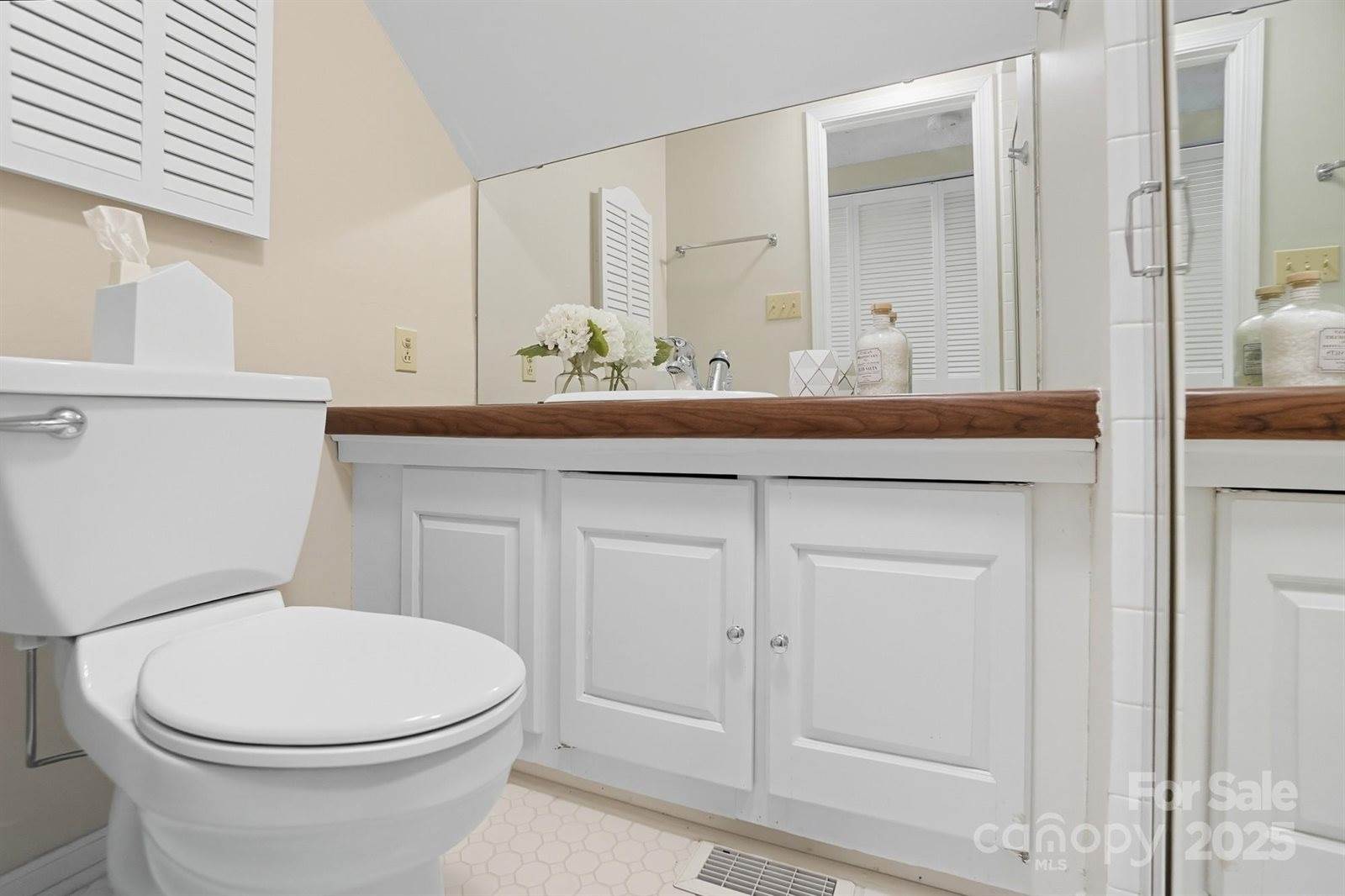 1136 Cameo Court, Charlotte, NC 28270