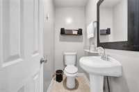 427 West Lakeview Avenue, Lake Mary, FL 32746