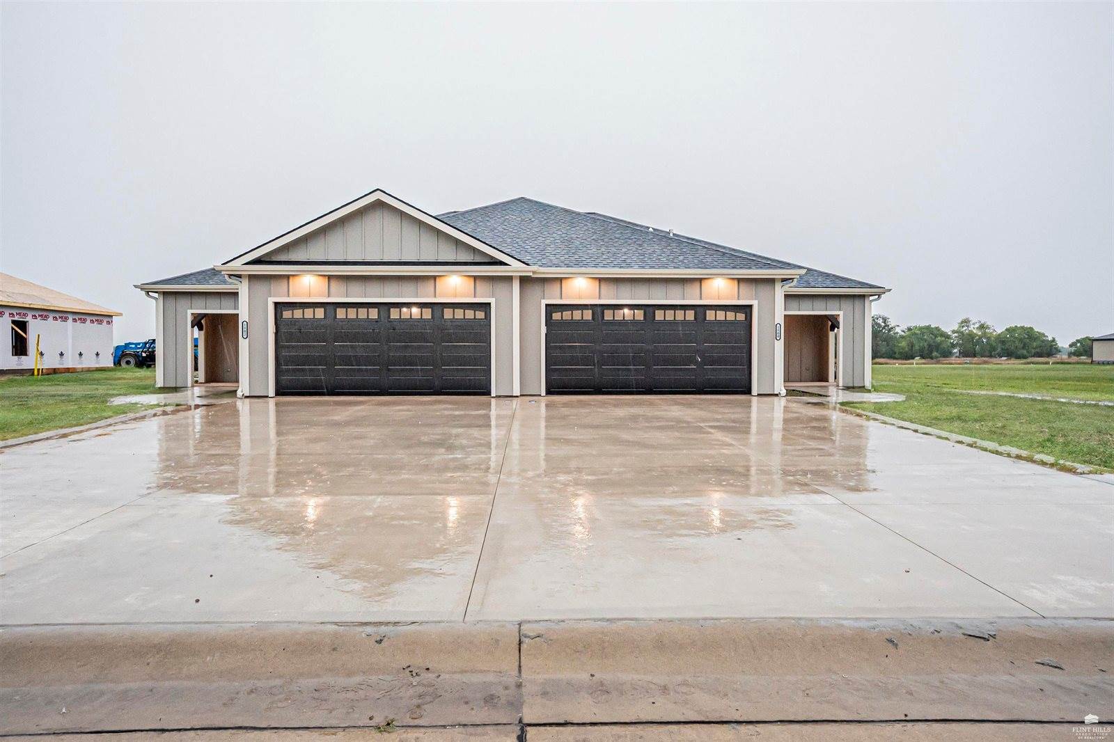 1800-1802 Broadfoot Drive, Abilene, KS 67410