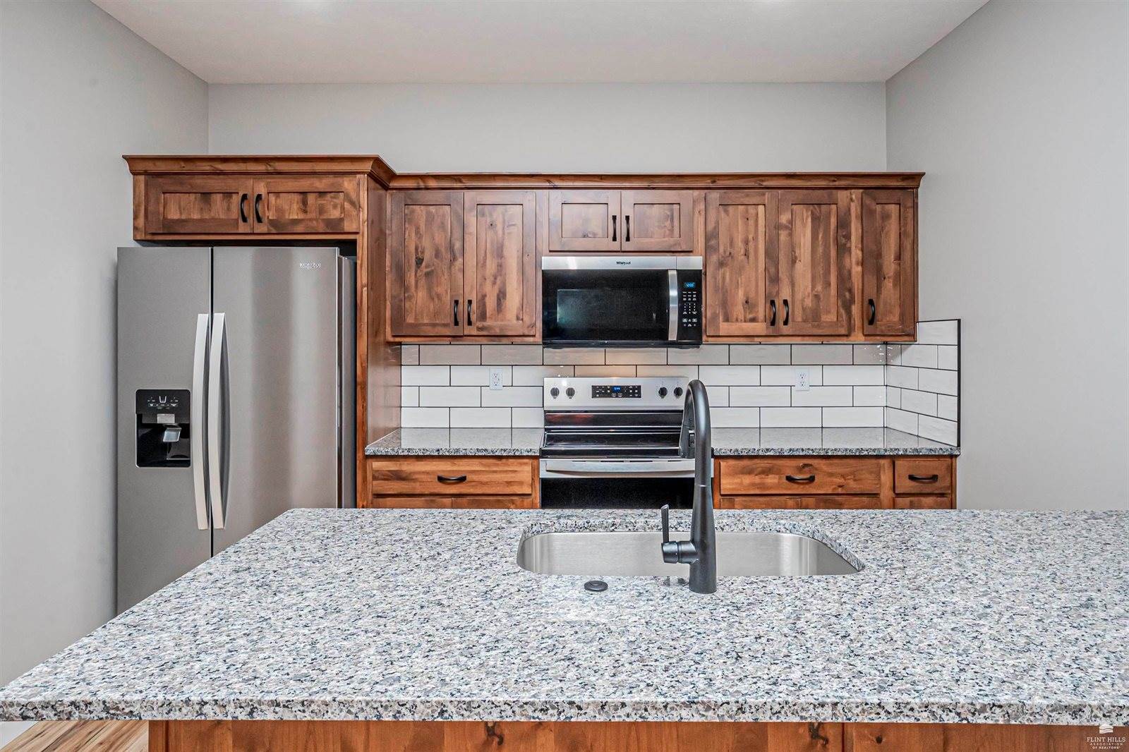 1800-1802 Broadfoot Drive, Abilene, KS 67410