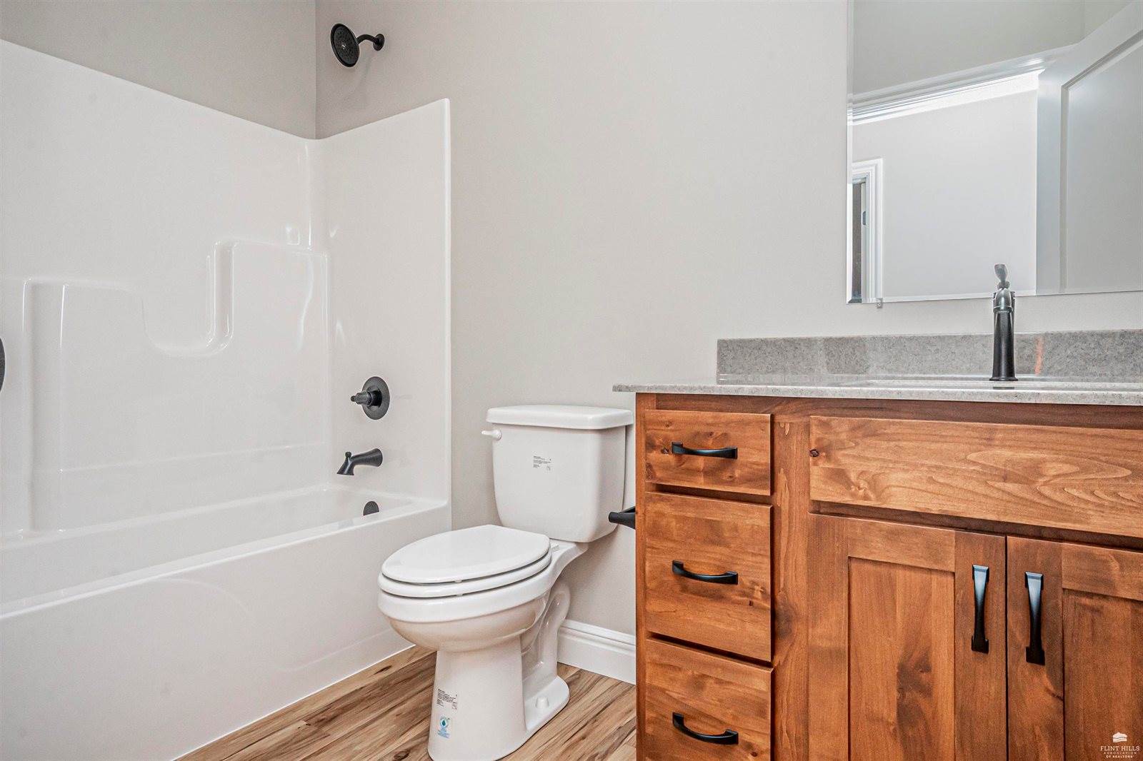 1800-1802 Broadfoot Drive, Abilene, KS 67410