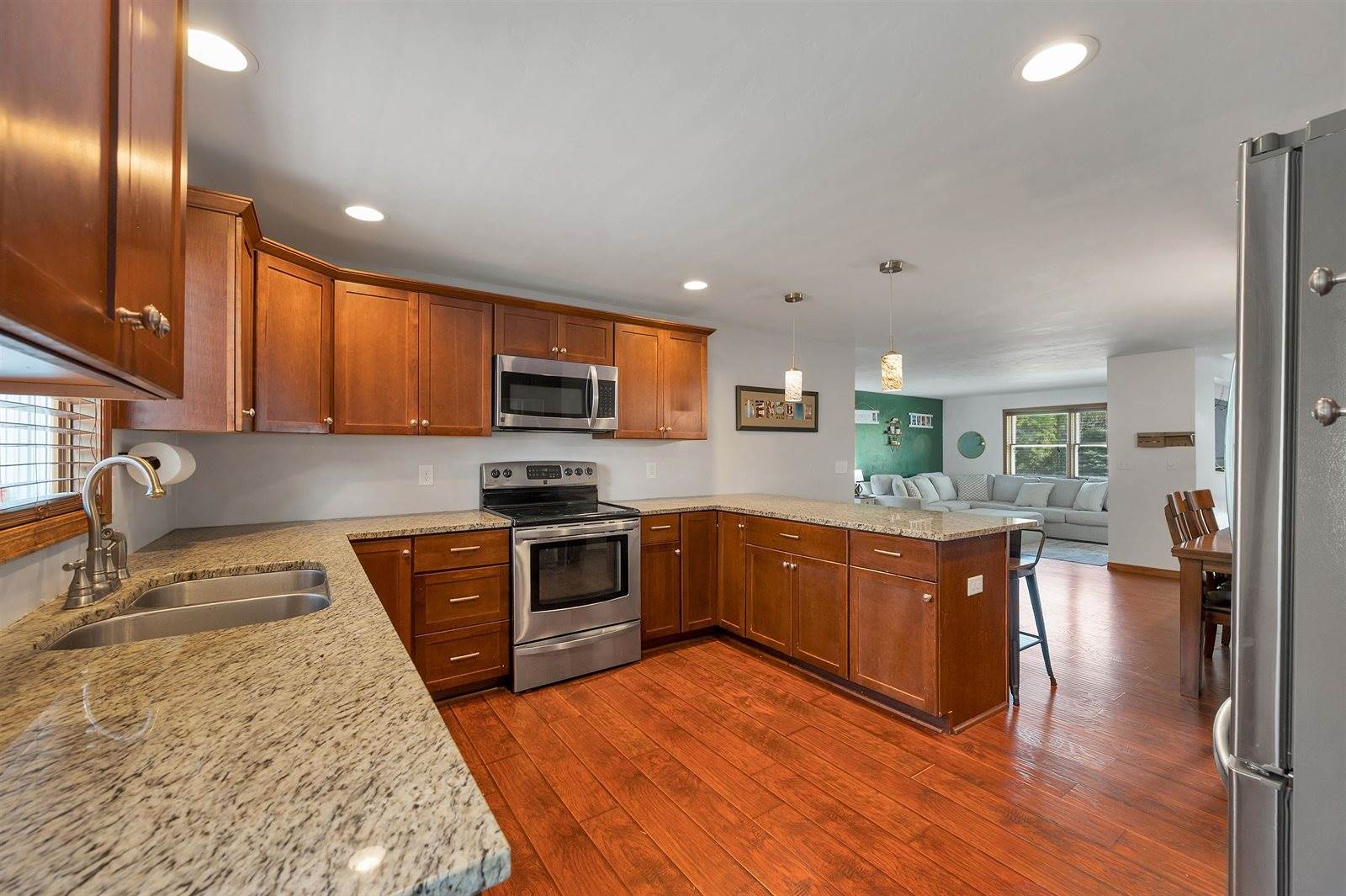 905 Adams Street, Little Chute, WI 54140