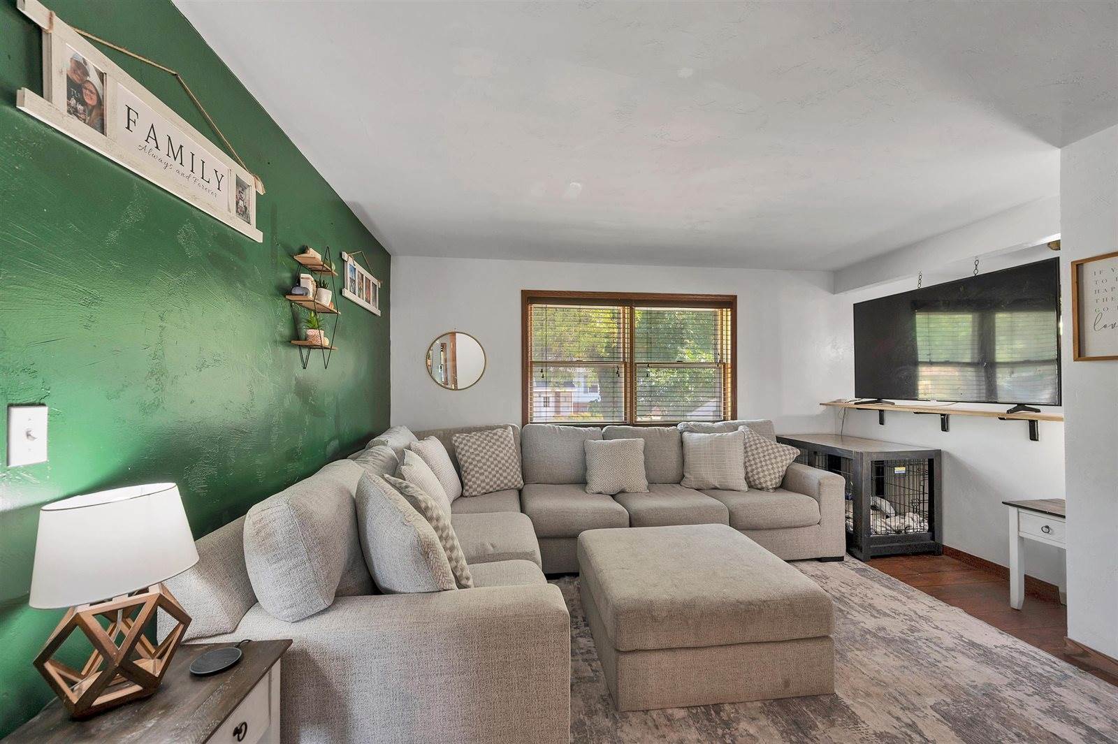 905 Adams Street, Little Chute, WI 54140