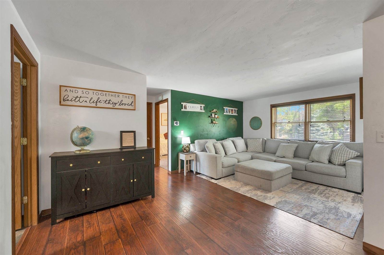 905 Adams Street, Little Chute, WI 54140