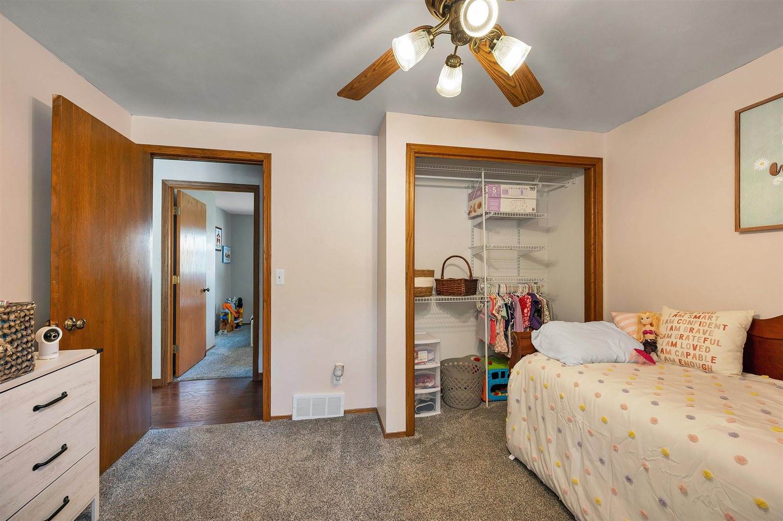 905 Adams Street, Little Chute, WI 54140