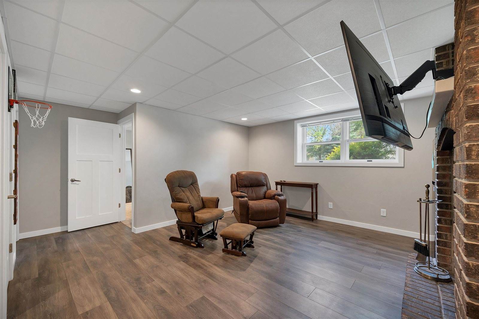 905 Adams Street, Little Chute, WI 54140