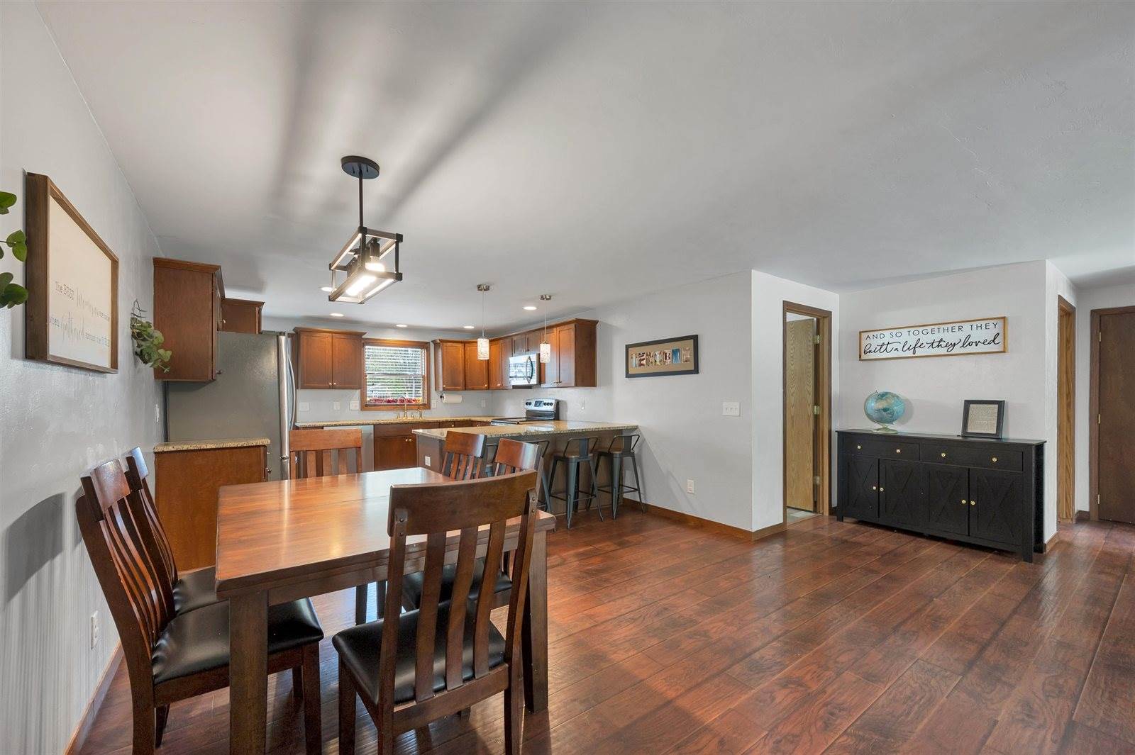 905 Adams Street, Little Chute, WI 54140