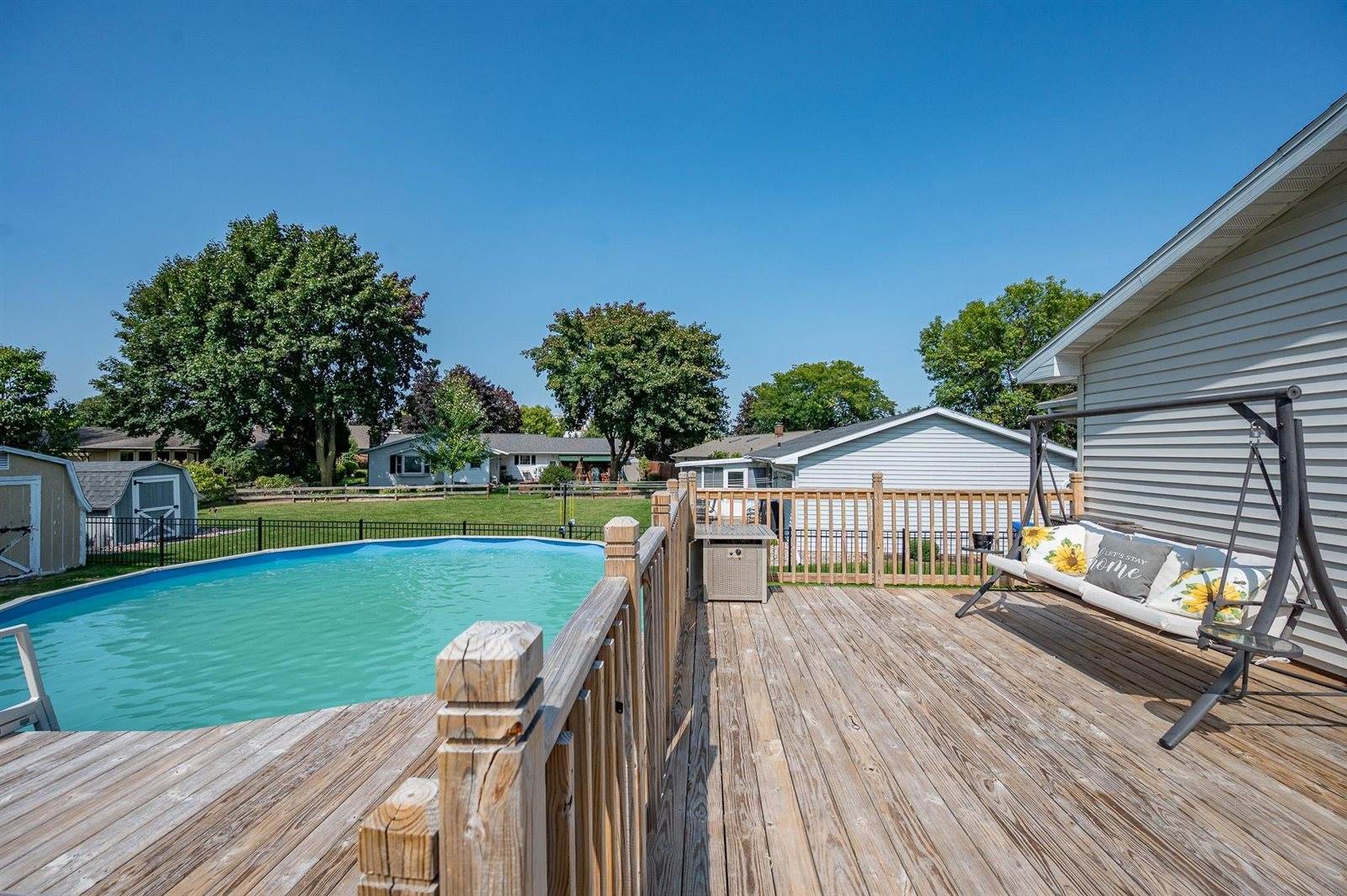 905 Adams Street, Little Chute, WI 54140