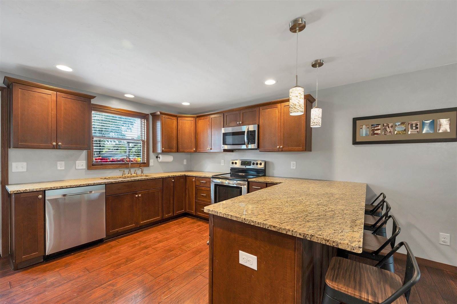 905 Adams Street, Little Chute, WI 54140