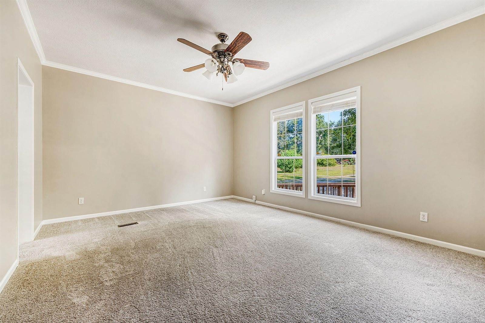 114 Georgiana Drive, Cross, SC 29436