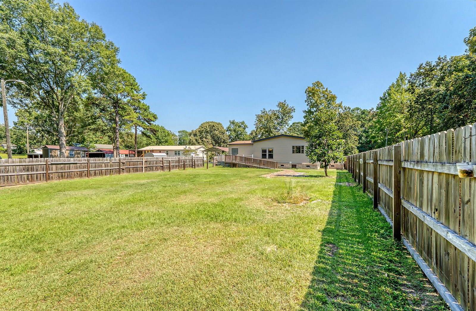 114 Georgiana Drive, Cross, SC 29436