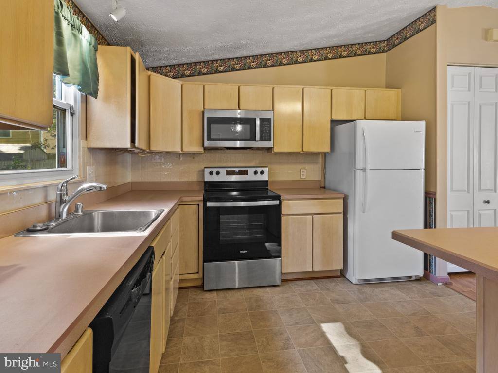 7684 Tuckerman Drive, Hanover, MD 21076