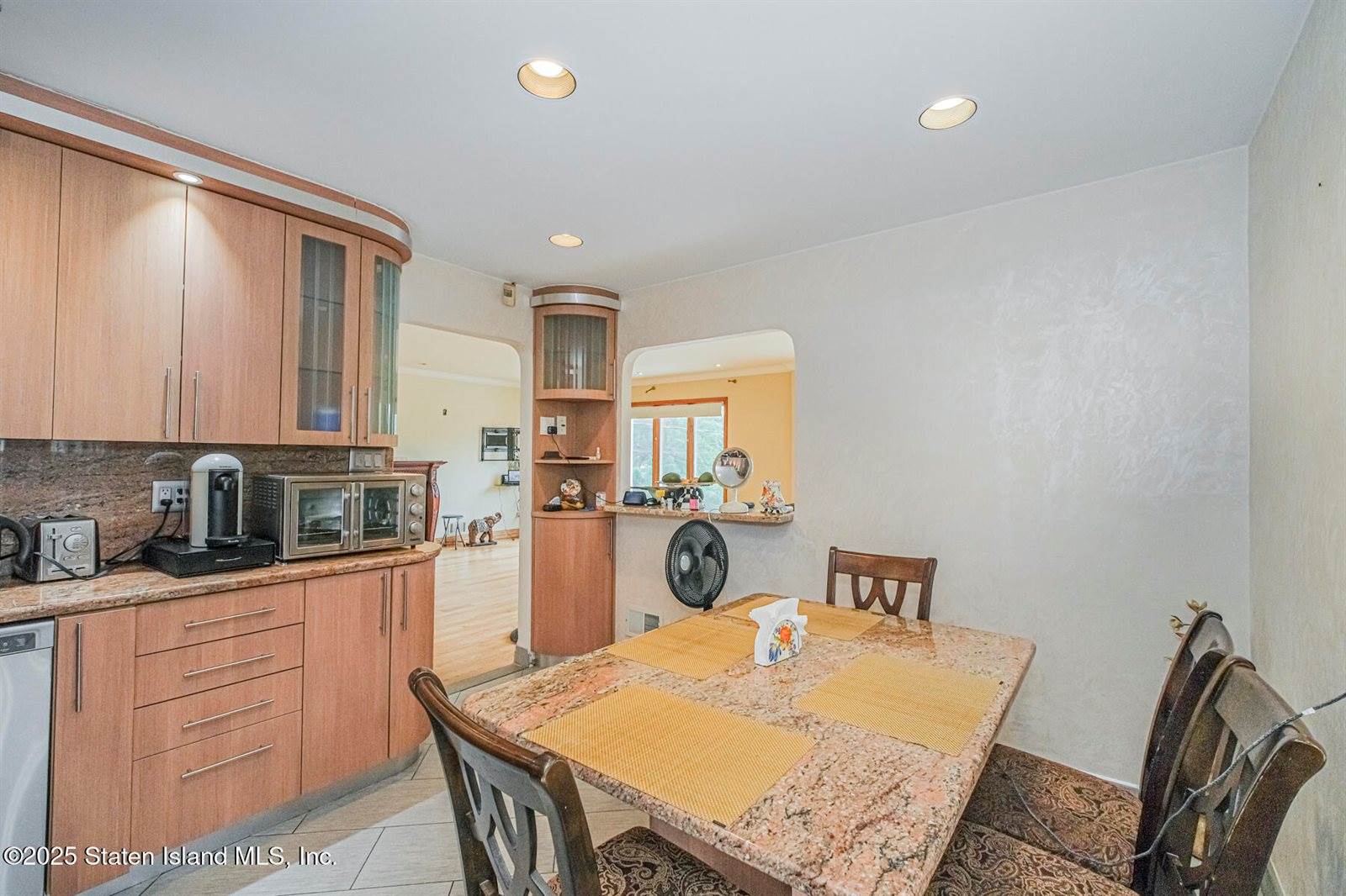 197 Slater Boulevard, Staten Island, NY 10305