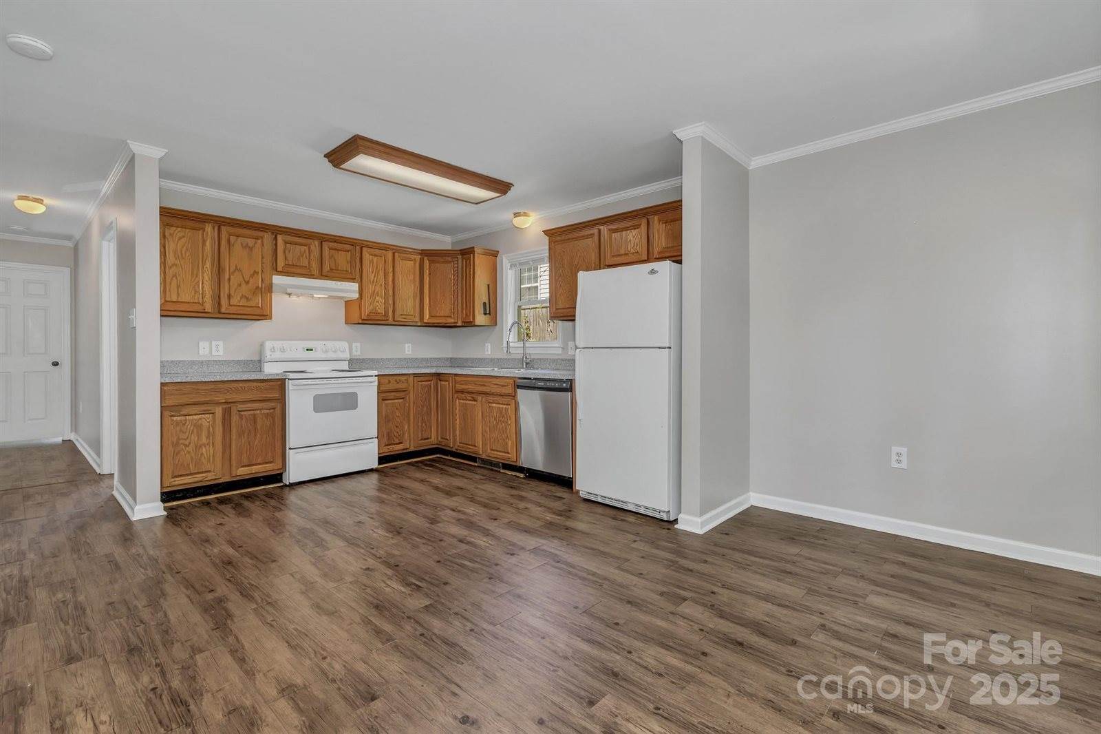 11 Vine Street, Asheville, NC 28804