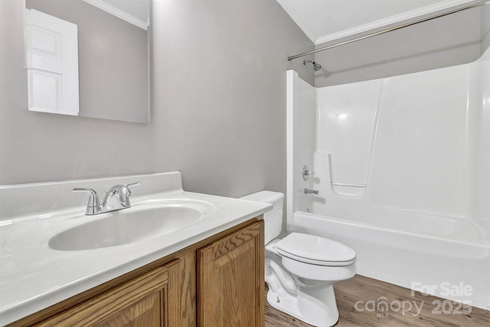 11 Vine Street, Asheville, NC 28804