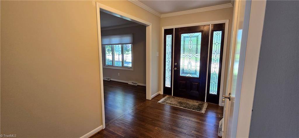 5606 Country Lane, Greensboro, NC 27410